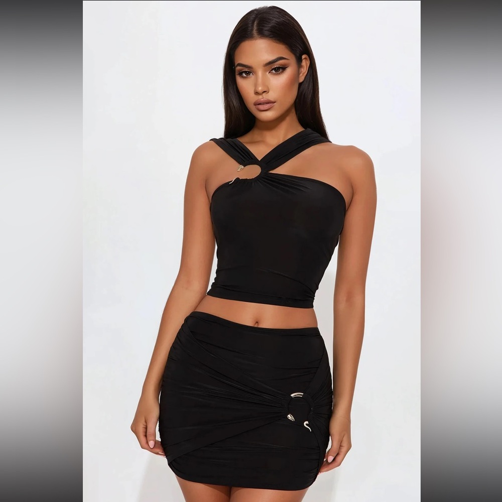 Fashion Nova Black Going Out SET (Top AND Skirt)